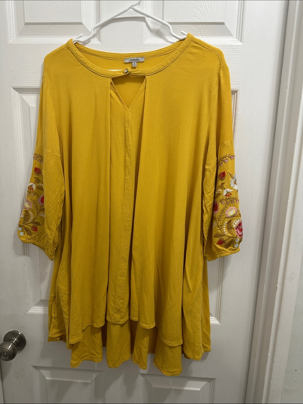 JODIFL Mustard Yellow Embroidered Sleeve Tunic
